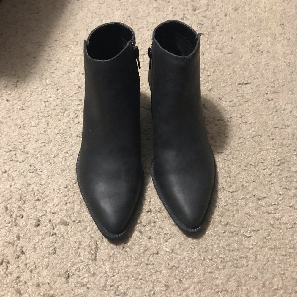 American eagle western booties
